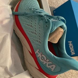 Hoka Womens shoes